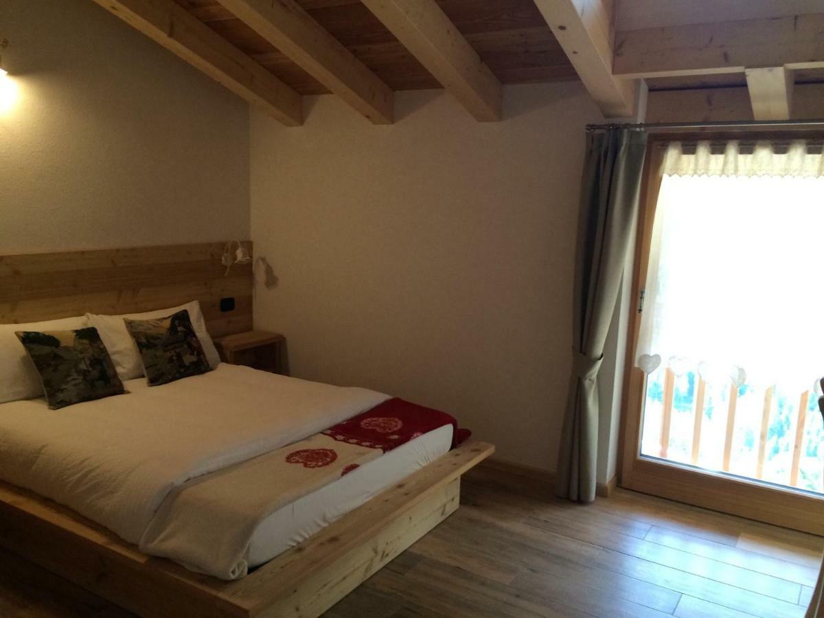 Agritur Maso Ciprianna B&B Rabbi Eksteriør billede